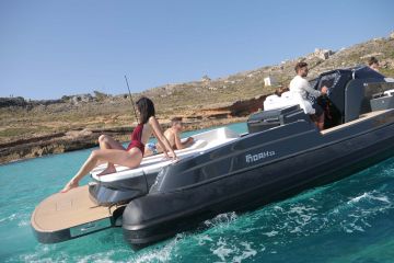 Favignana e Levanzo night trip boat 4