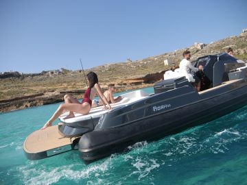 Escursione in barca Favignana e Levanzo da Trapani con skipper - 1