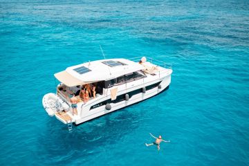 Escursione in Catamarano Favignana e Levanzo da Trapani con skipper 6