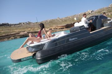 Shared boat trip Favignana and Levanzo with skipper 1